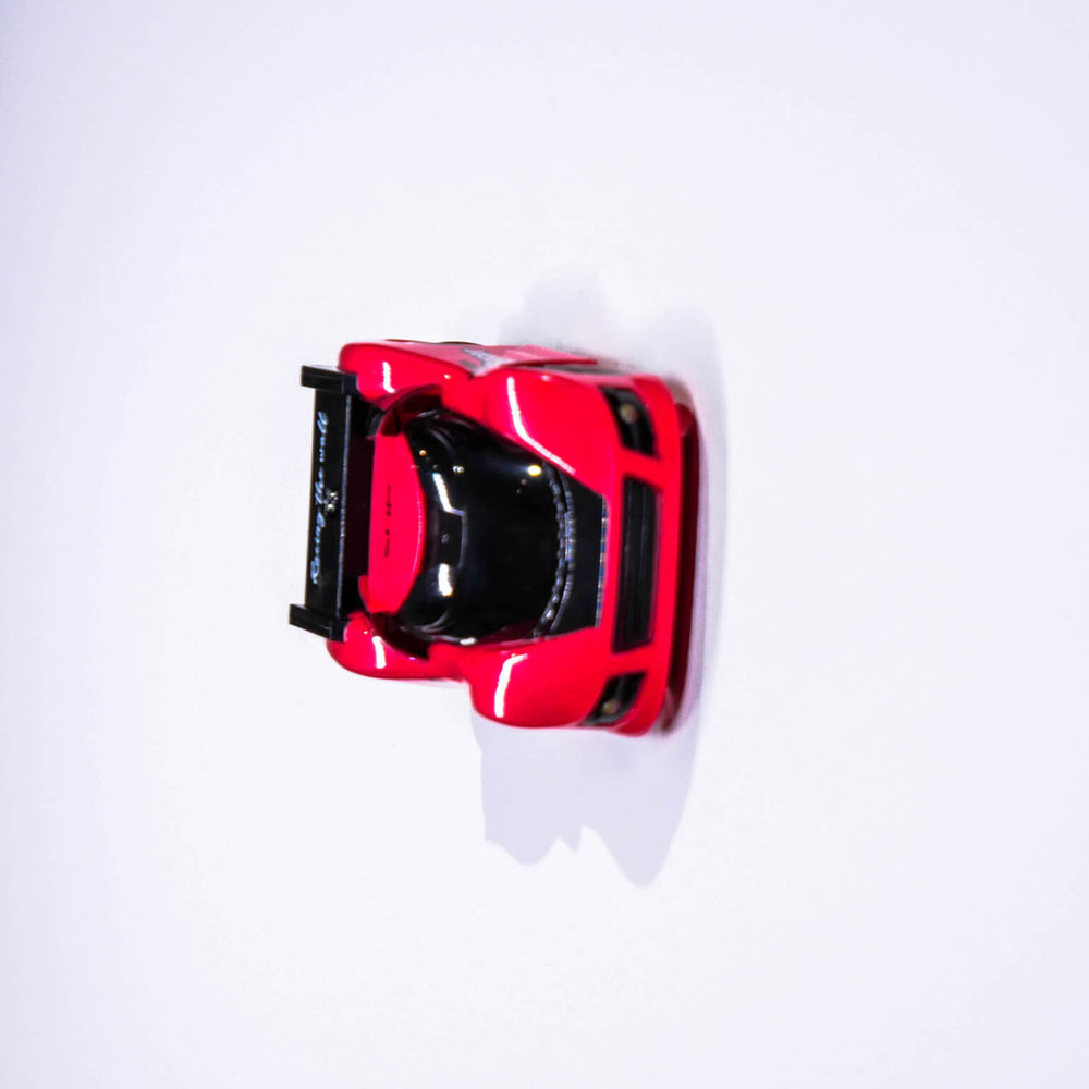 
                  
                    Lade das Bild in den Galerie-Viewer, Climbing Race Car in rot
                  
                